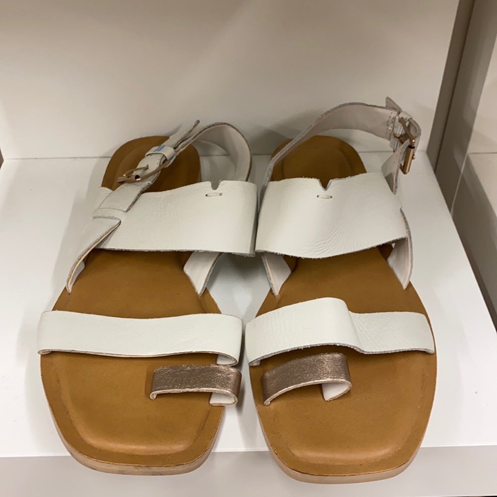 TOMS Frye Sandal